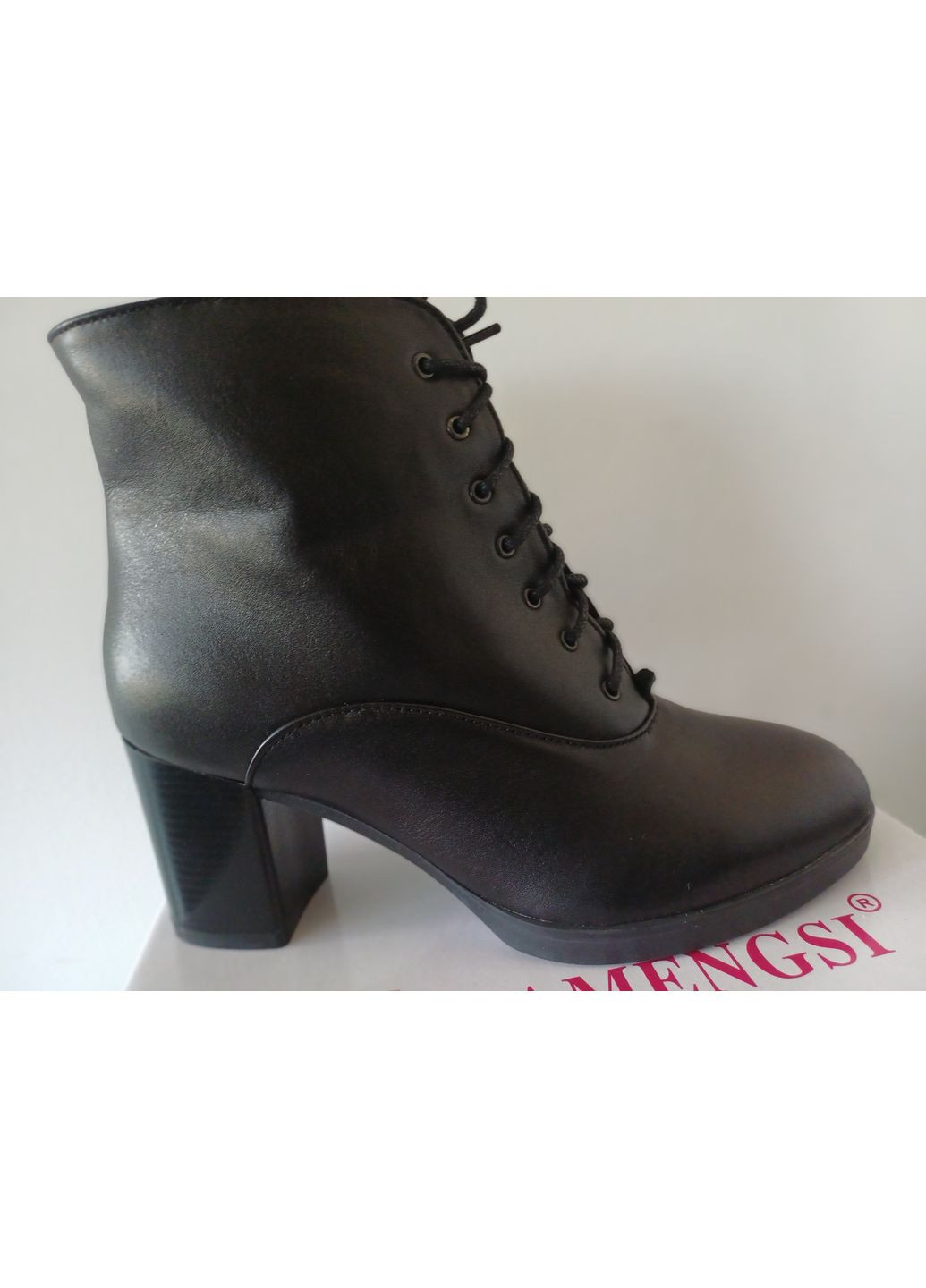 Класичні жіночі черевики з натуральної шкіри на підборах,. Демісезон. Glavi (366704380)