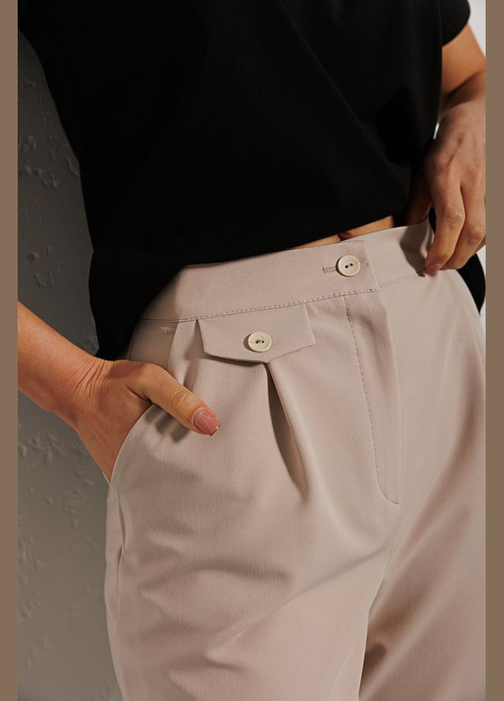 Женские брюки бежевые с защипами внизу Arjen (289787328)