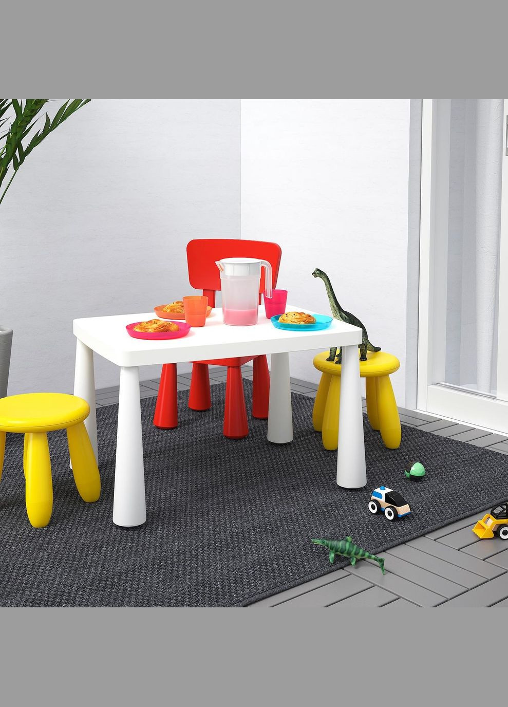 Дитячий стіл ІКЕА MAMMUT 77х55 см зовні білий (50365177) IKEA (271123043)