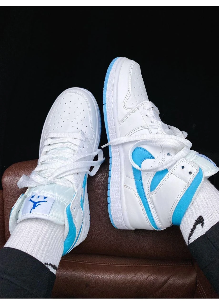 КРОСІВКИ ЖІНОЧІ NIKE AIR JORDAN 1 HIGH WHITE BLUE НАЙК АІР ДЖОРДАН БІЛІ No Brand білі демісезони (391998348)
