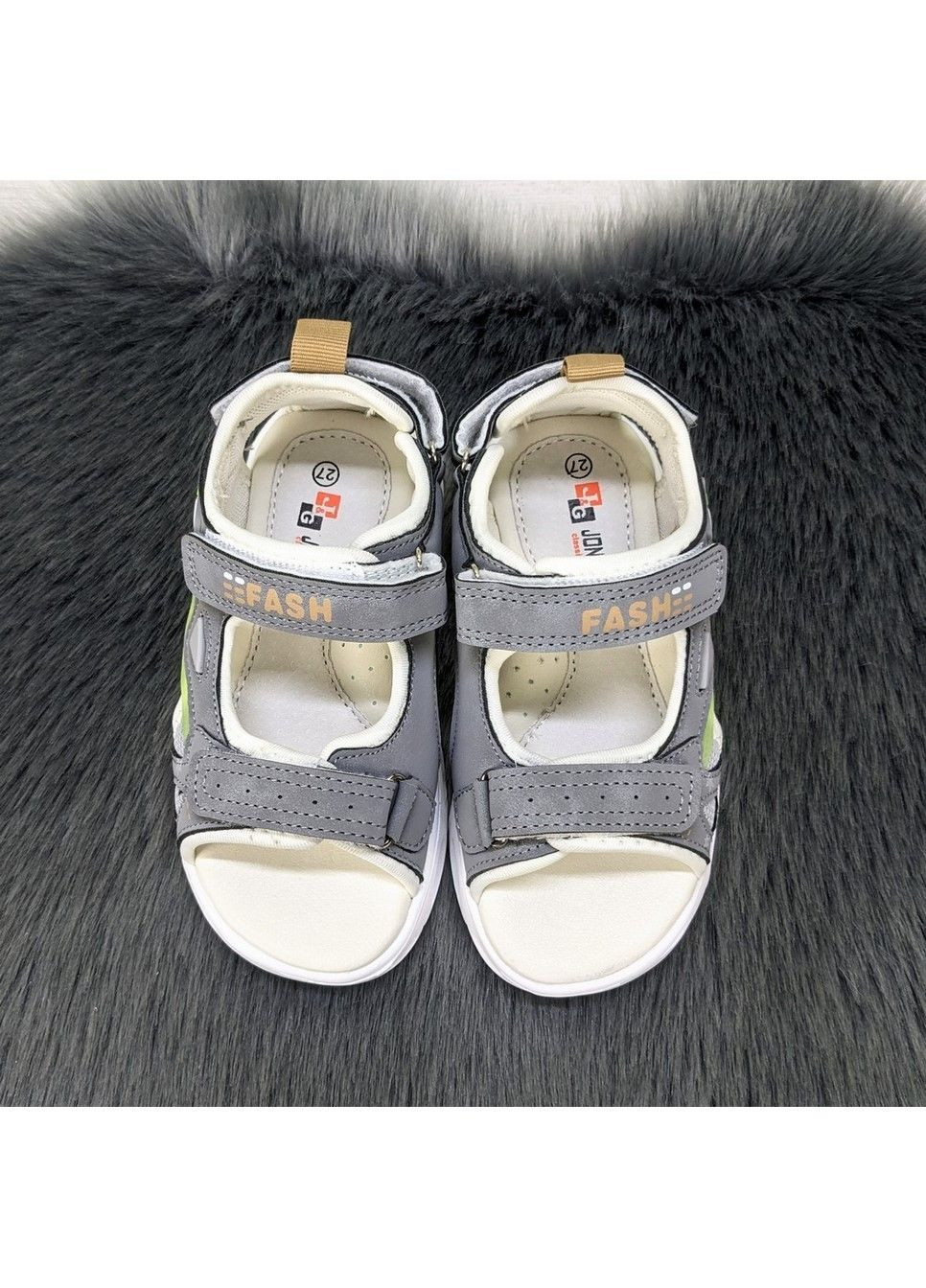 Серые повседневные босоножки детские для мальчика Jong Golf на липучке