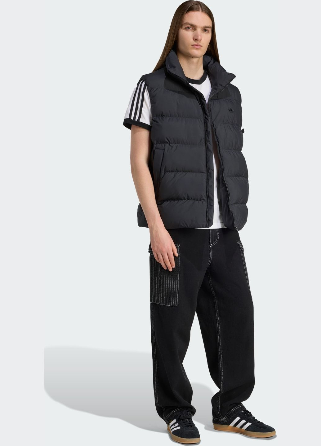 Чорна демісезонна жилет tonal puffer adidas