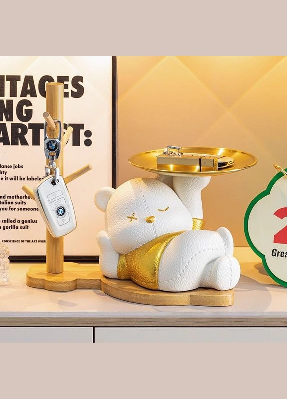 Медвижонок на деревянной подставке с подносом органайзера ключница для телефона, денег, косметики, украшений No Brand (306433264)