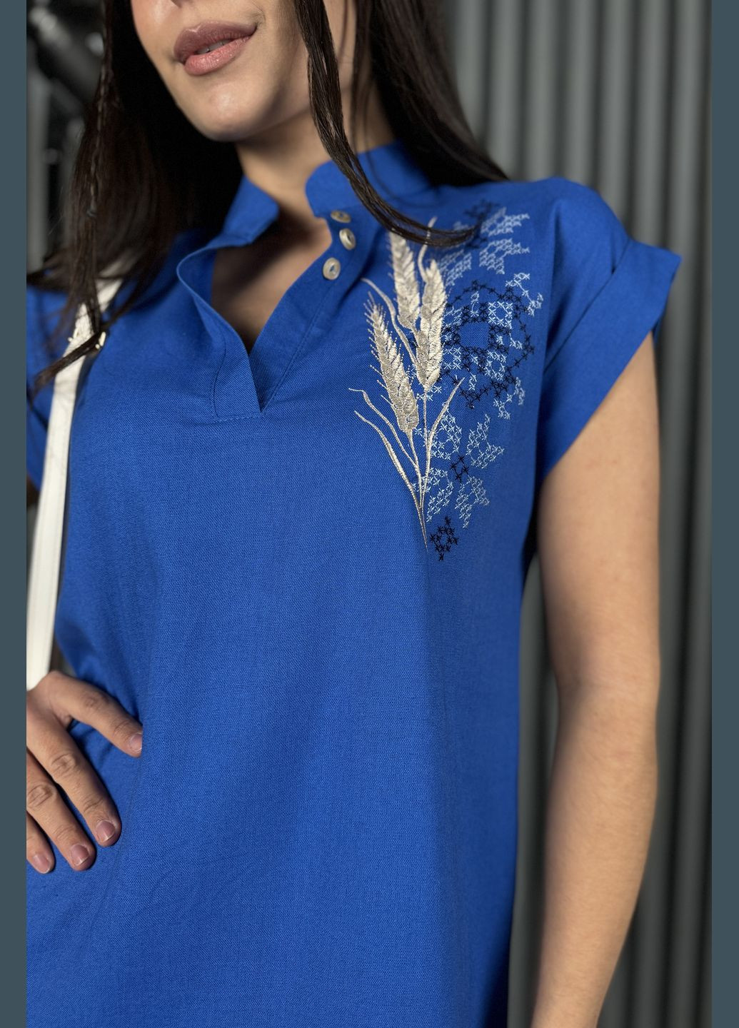 Синее праздничный, повседневный, кэжуал прекрасное льняное женское платье с дизайнерской вышивкой INNOE однотонное