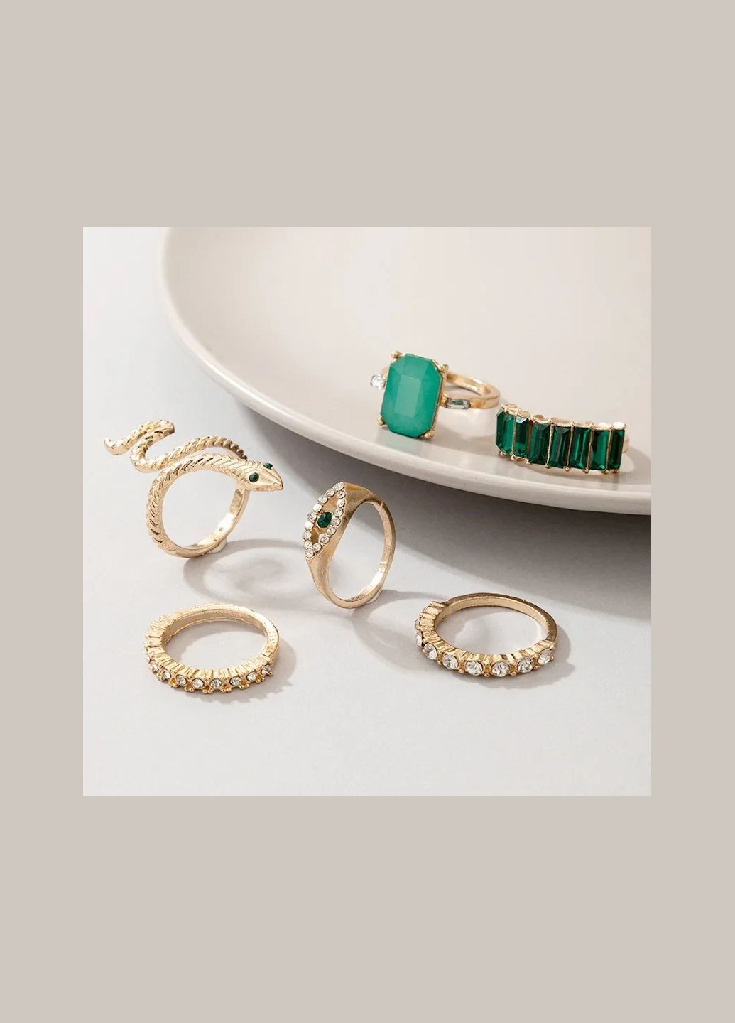 Набор колец в виде змеи 5 шт с разноцветными камнями Змея со стразами кольца комплект No Brand (340463729)