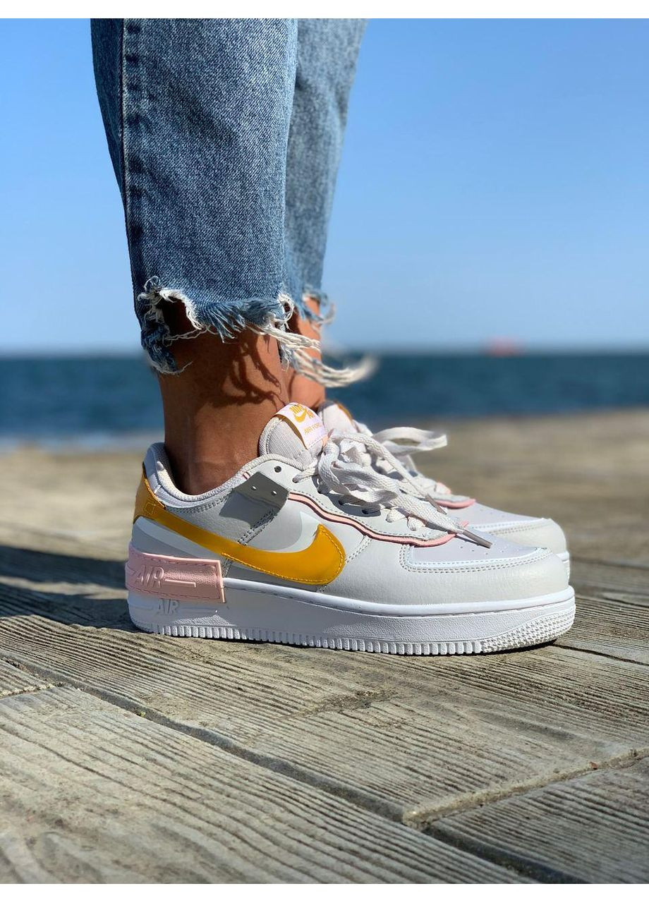 КРОСІВКИ ЖІНОЧІ NIKE AIR FORCE 1 SHADOW WHITE GREY ORANGE НАЙК АІР ФОРС 1 ПРЕМІУМ No Brand сірі демісезони (367176797)