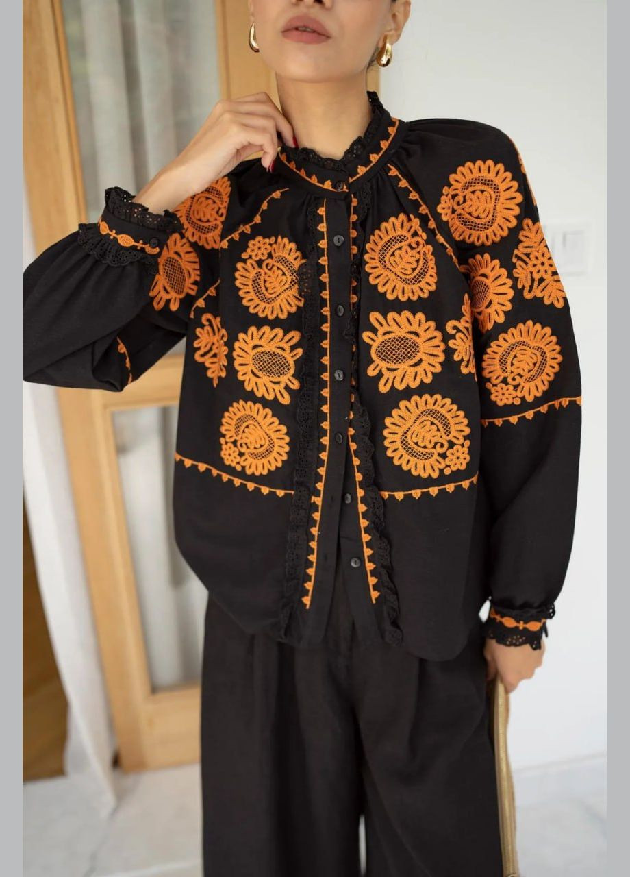 Жіноча вишиванка Візерунки чорна ESQ 5601 (303898804)