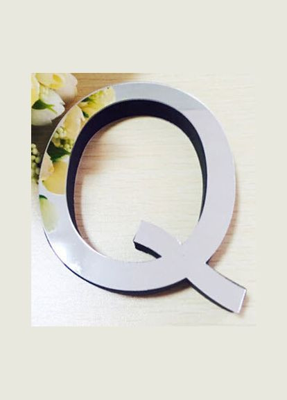 Зеркальная пластиковая наклейка Буква Q 3D серебро (высота 10 см) No Brand (302242265)