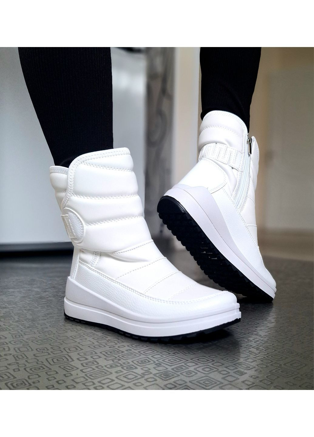 Білі зимові жіночі черевики на хутрі теплі з блискавкою Progress Дутики (366290172)