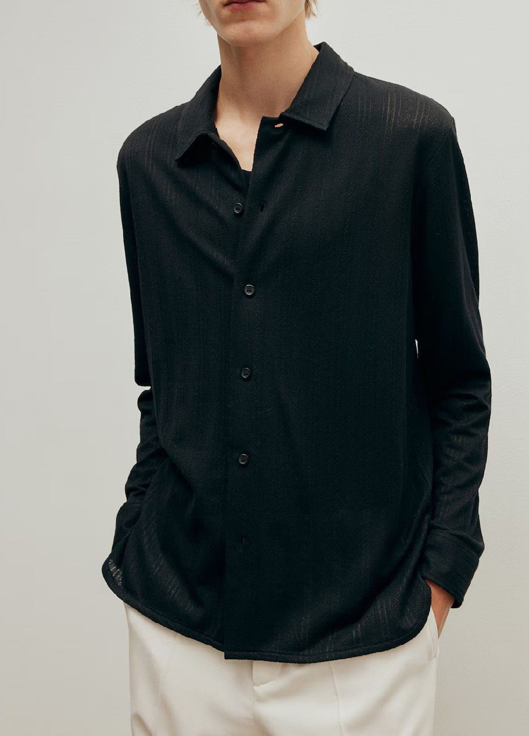 Черная классическая рубашка H&M