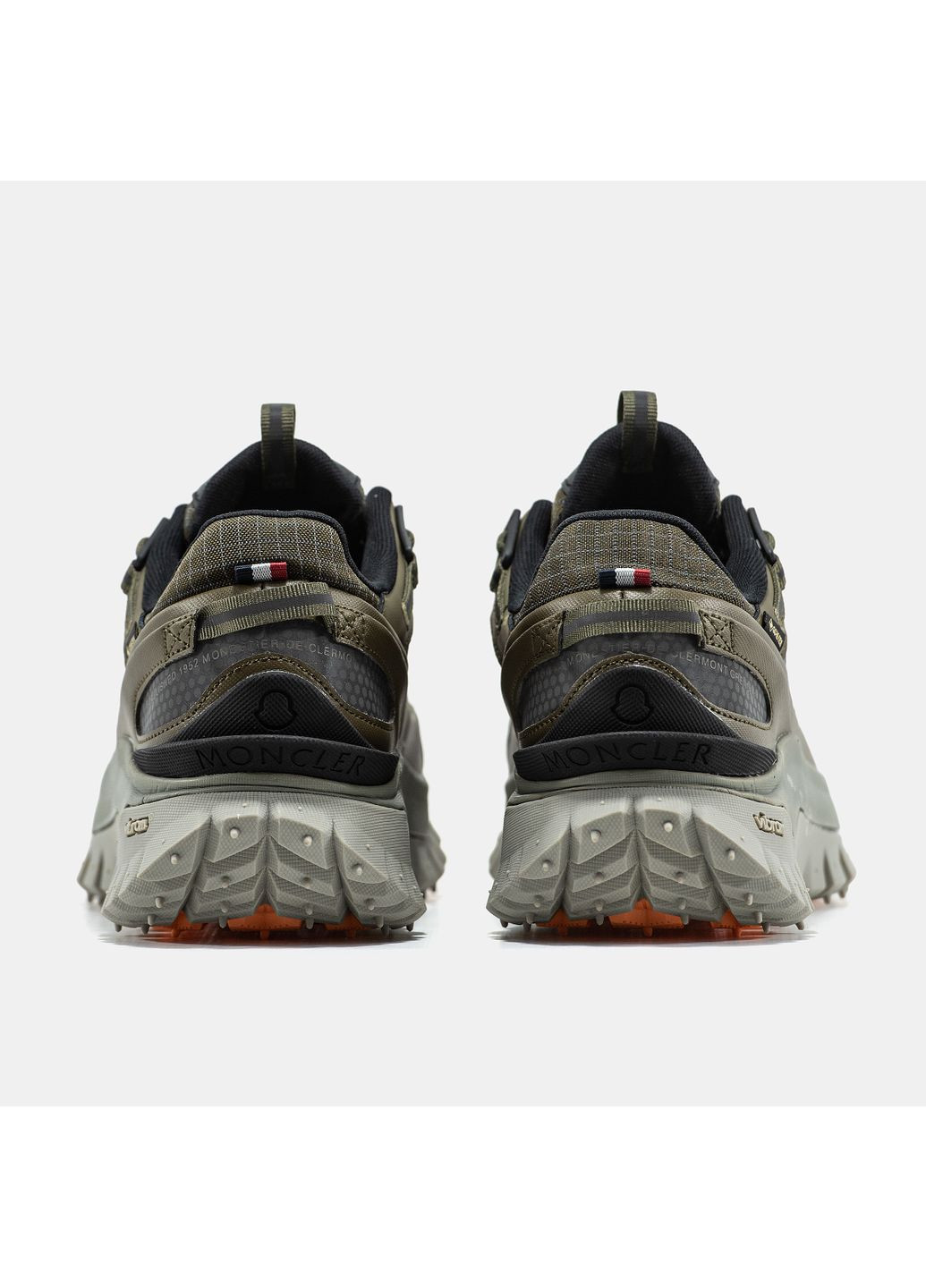 Оливковые (хаки) демисезонные кроссовки мужские moncler trailgrip gore-tex khaki | монкле треилгрип хаки No Brand