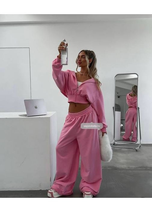 Женский спортивный костюм двойка укороченное худые на молнии и брюки с высокой посадкой MonCher (349453523)