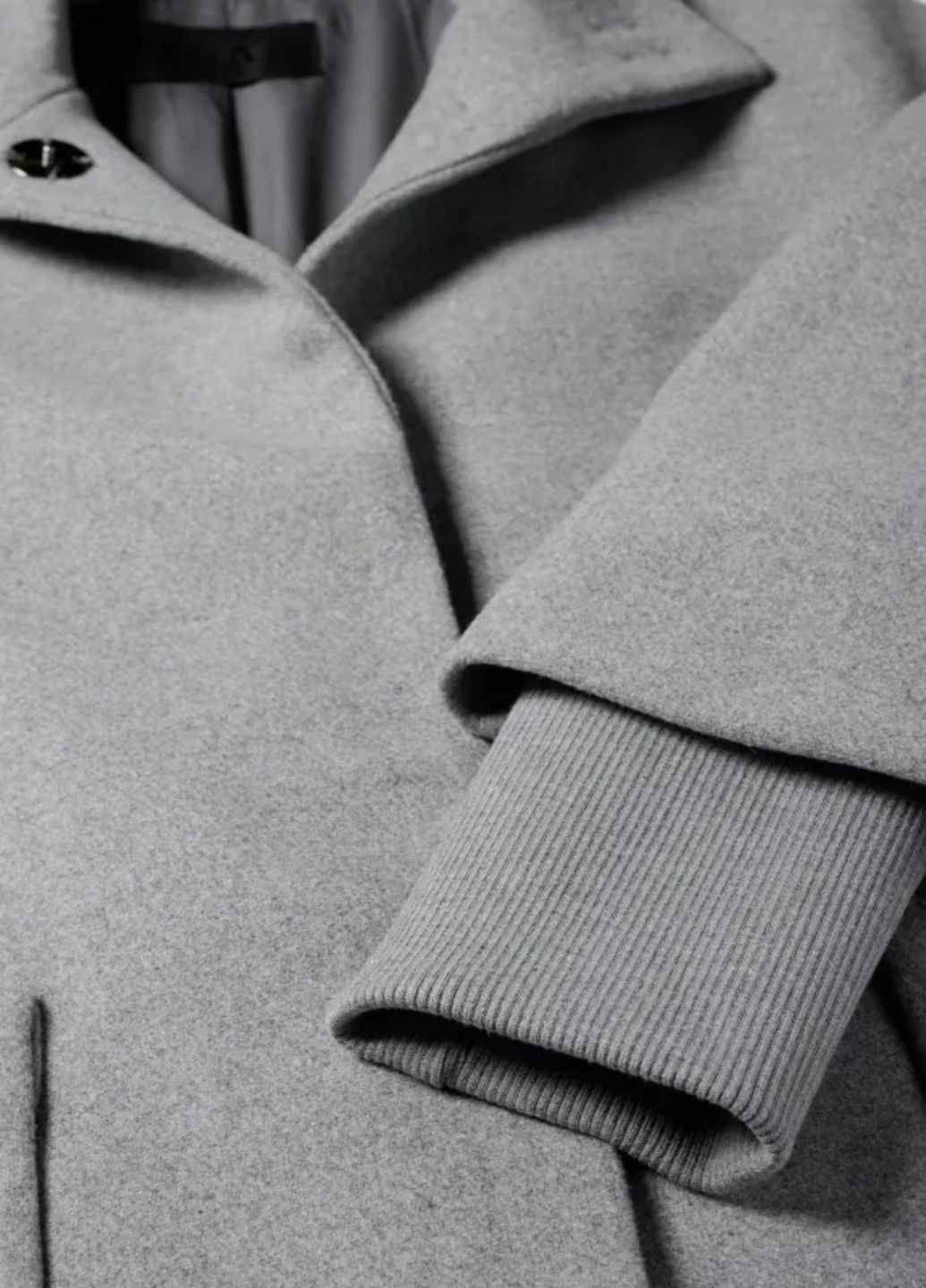 Светло-серое зимнее Пальто C&A