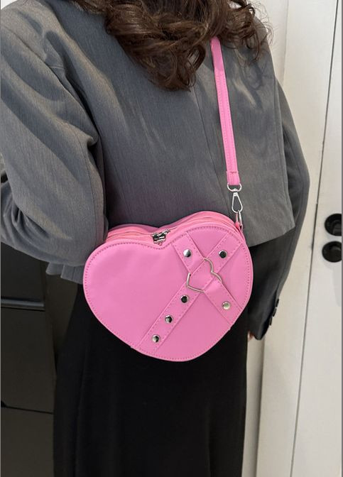 Жіноча сумка 8524 крос-боді Серце рожева No Brand (303322983)