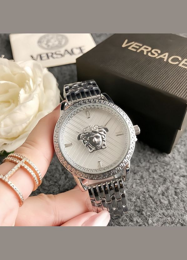 Стильные женские наручные часы кварцевые с металлическим ремешком серебро (sku_1721С) No Brand (346078113)