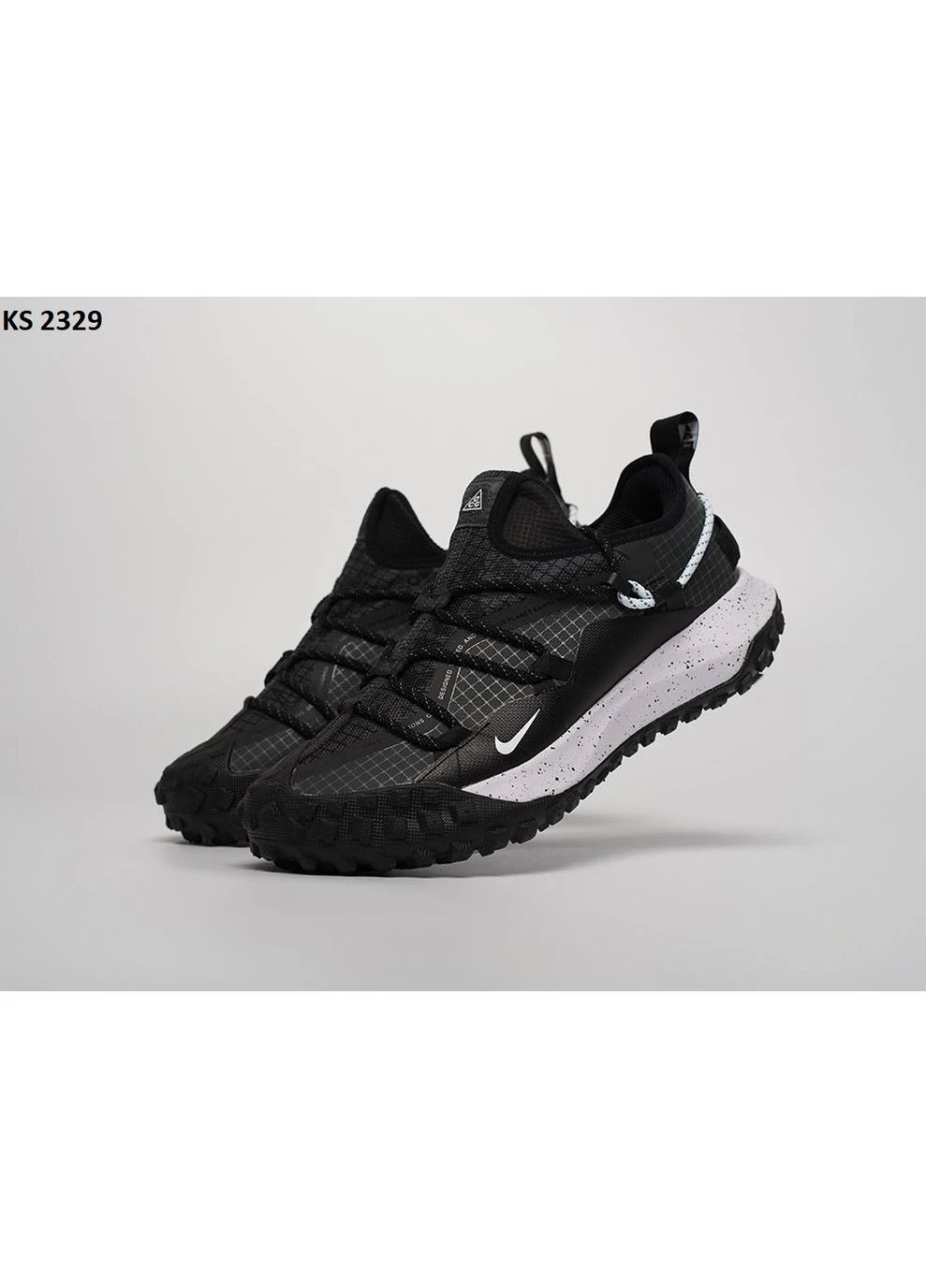 Белые демисезонные кроссовки мужские nike acg mountain fly black white найк асж маунс флай белые No Brand