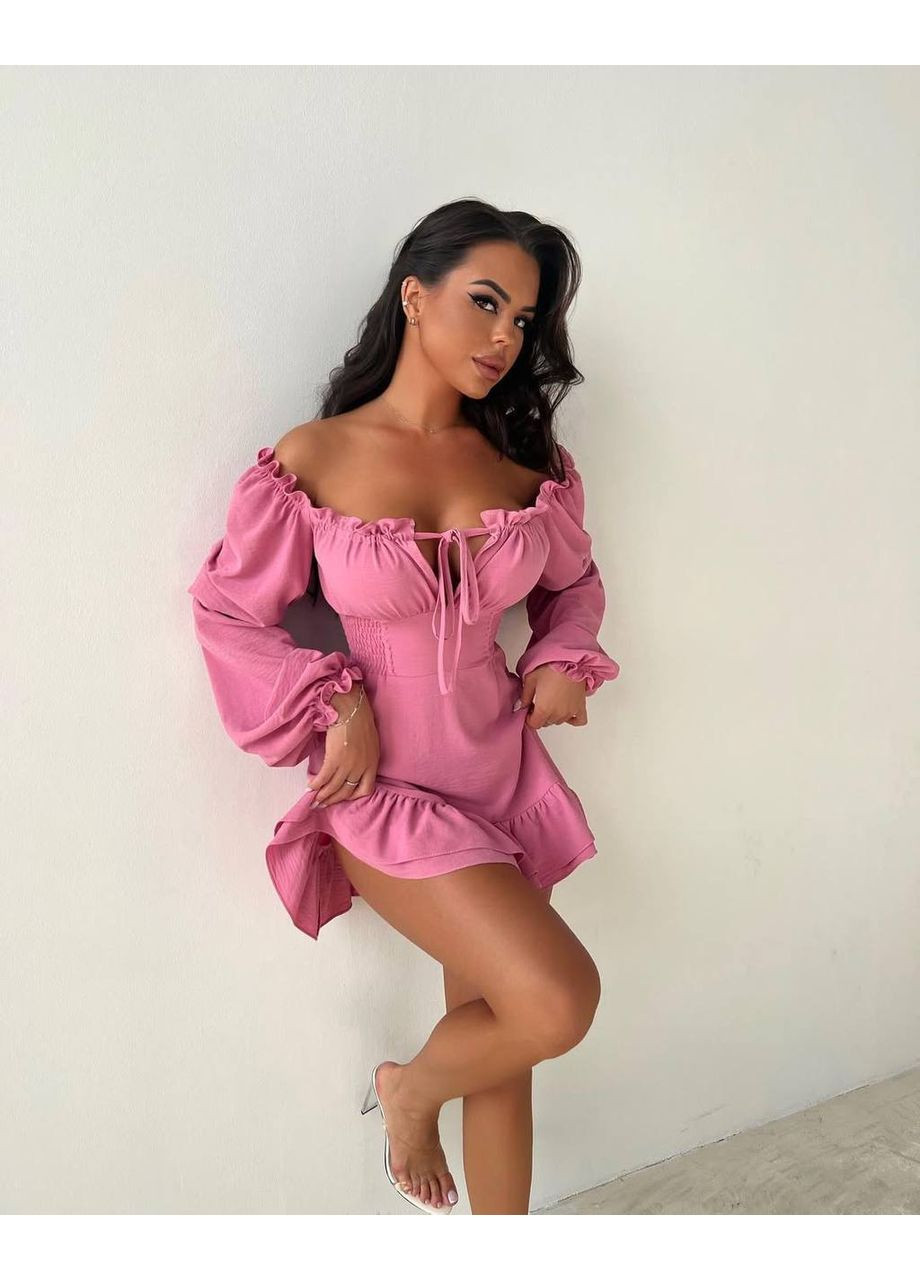 Рожева сукня жатка на блискавці,з воланчиками на рукавах та спідниці Україна