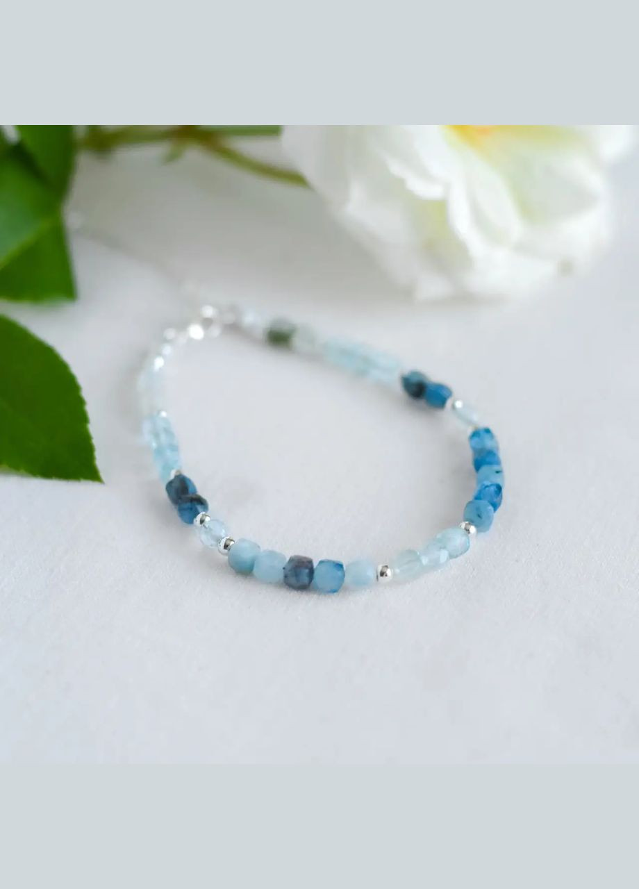 Браслет натуральний блакитний Топаз та Турмалін кубик +вставки колір срібло фур-ра гіп-ний сплав d-4мм+- L-18-23см No Brand браслет (301425237)