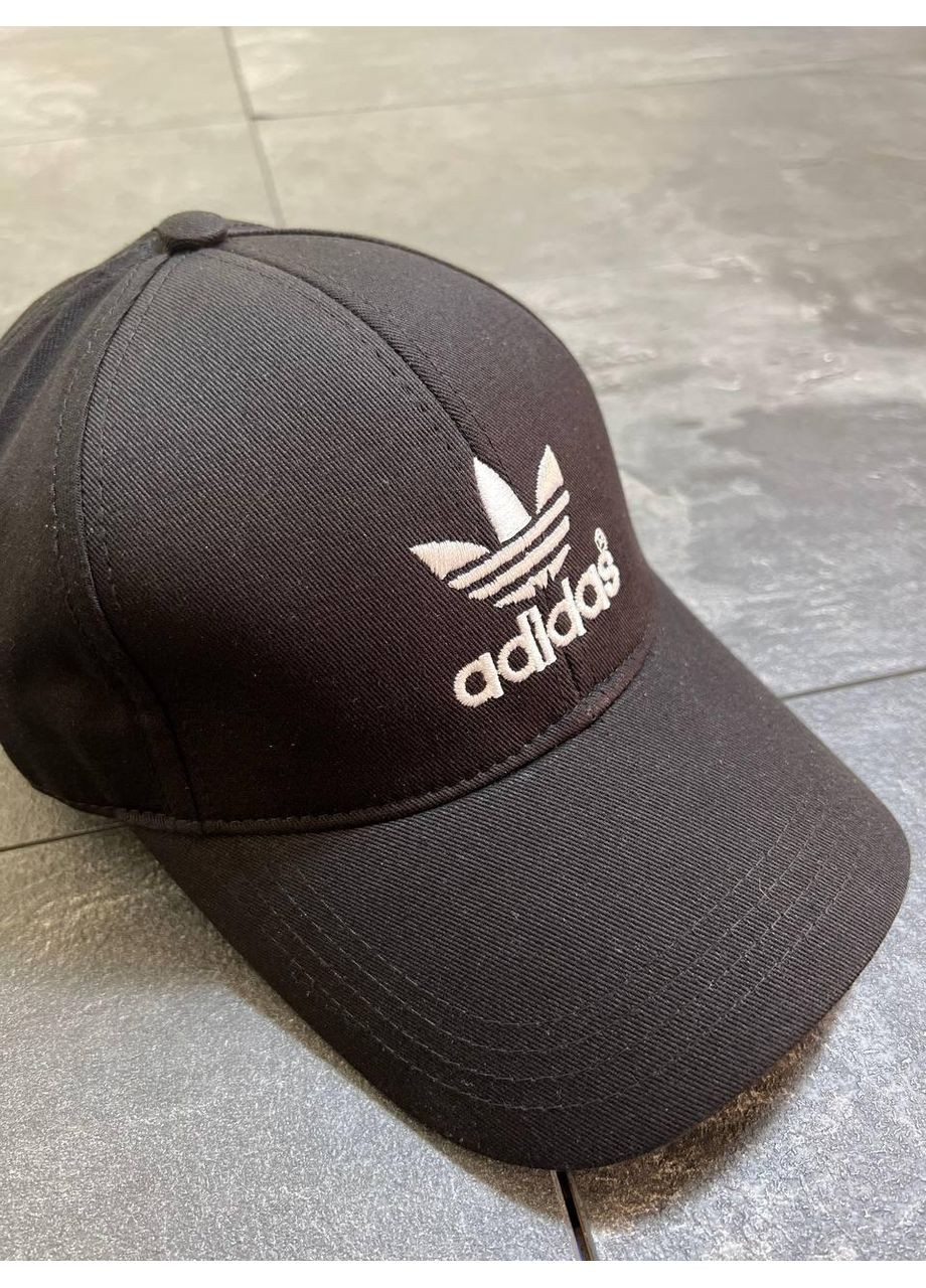 Универсальная мужская демисезонная кепка с лого черная No Brand (357235830)