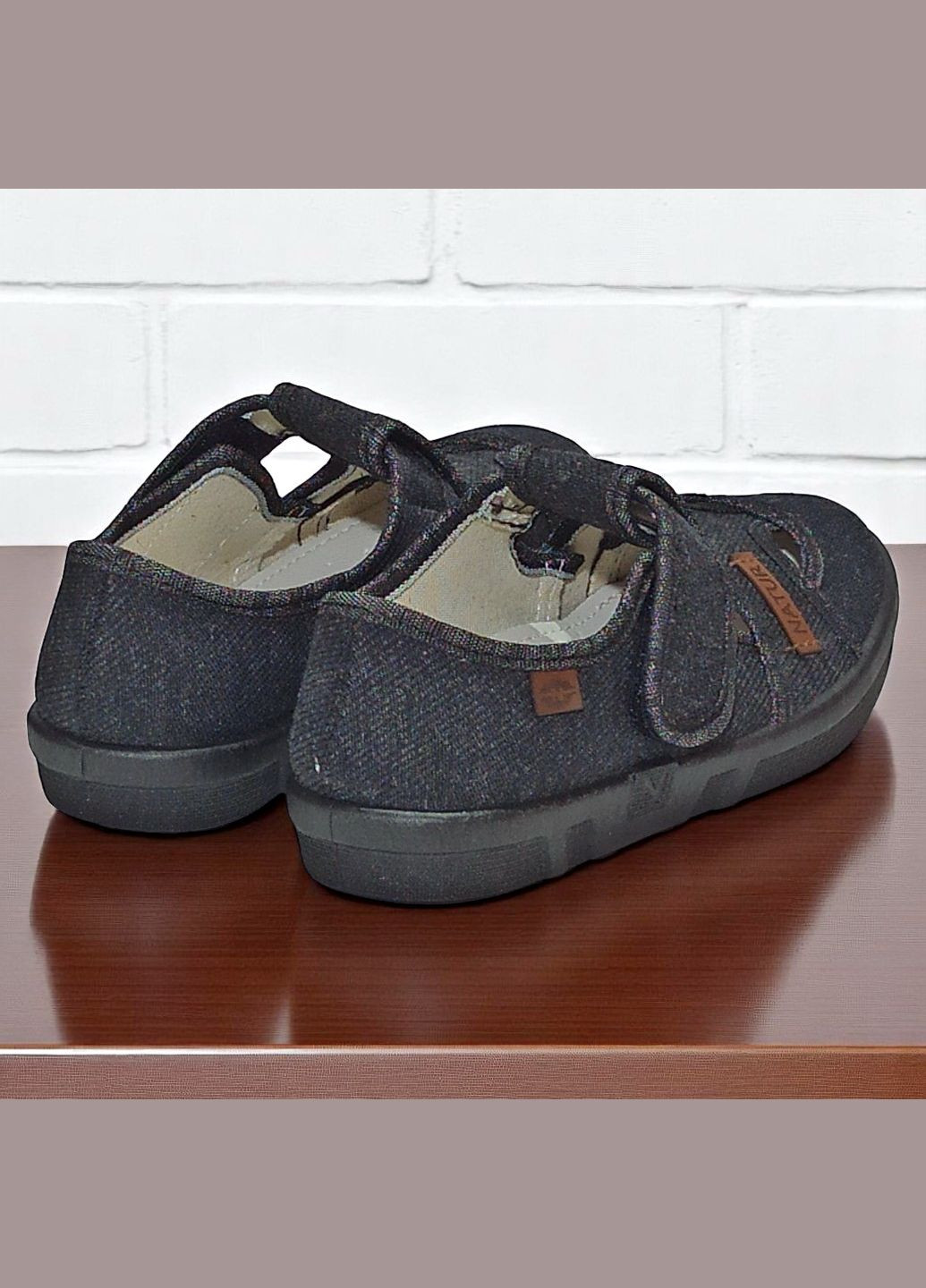 Дитячі тапочки на липучках для хлопчика капчики в садок для змінки Валді Waldi (332625406)