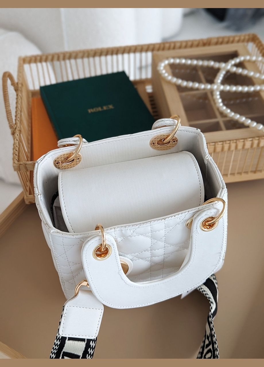 Жіноча сумка мінібілий із широким ременем ЛЮКС-якість No Brand (322464390)