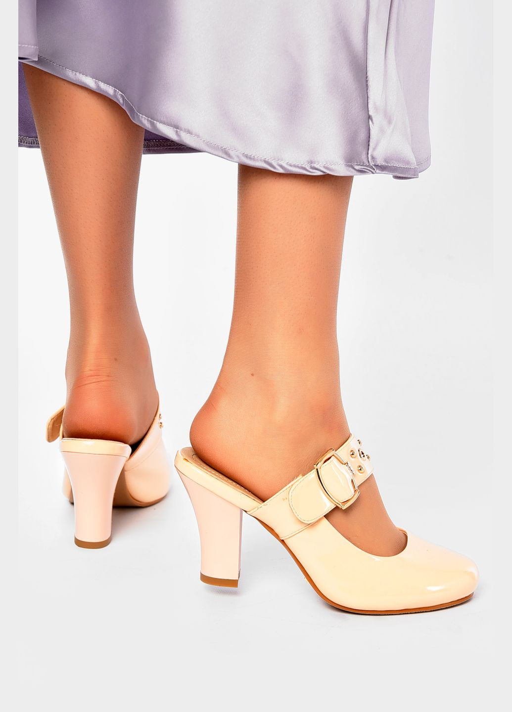 Бежевые шлепки женские бежевого цвета Let's Shop