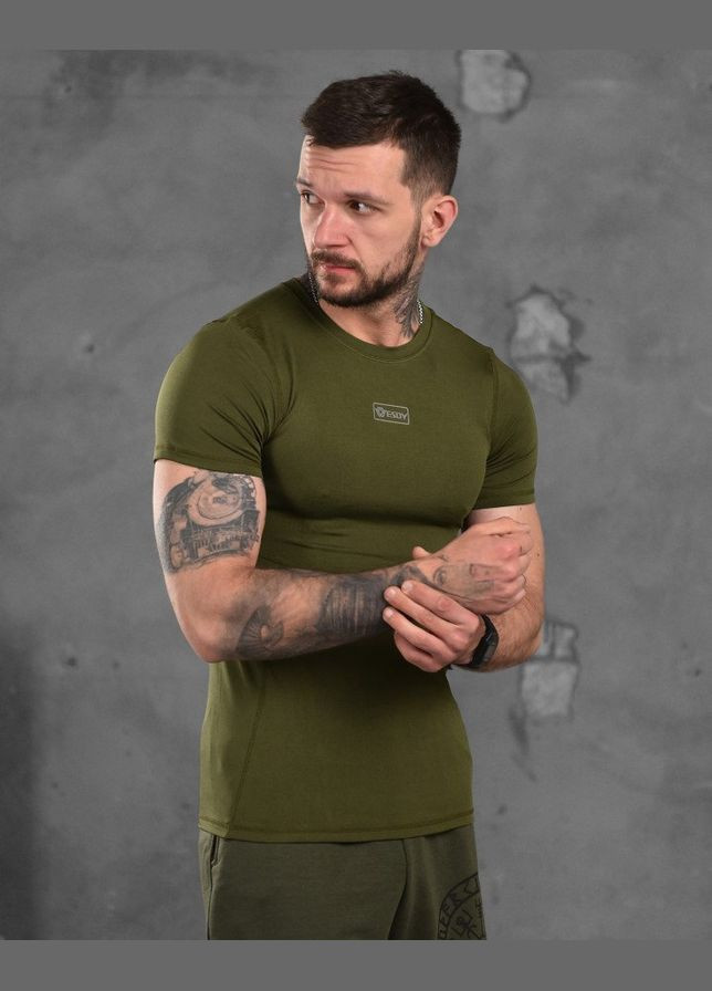 Тактическая компрессионная потоотводящая футболка олива No Brand (300374918)