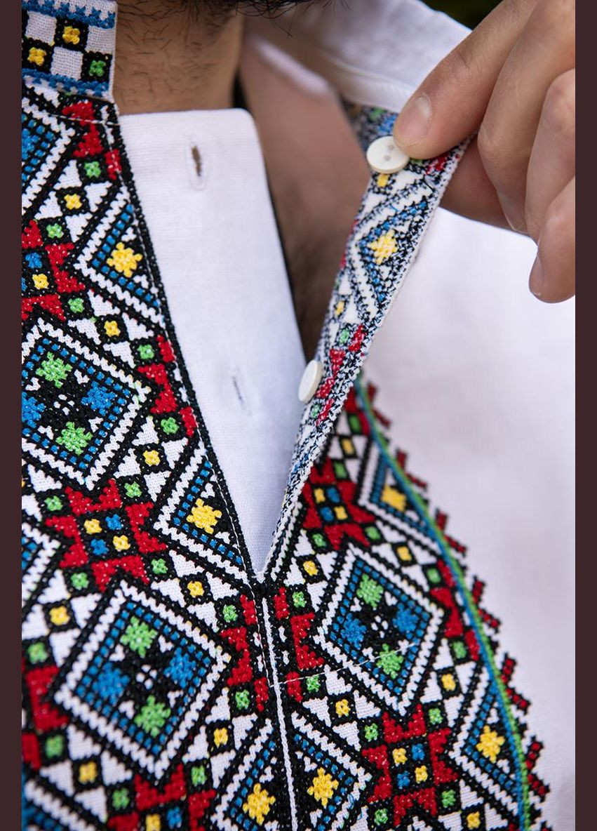 Біла чоловіча вишиванка казкова V&V (300358866)