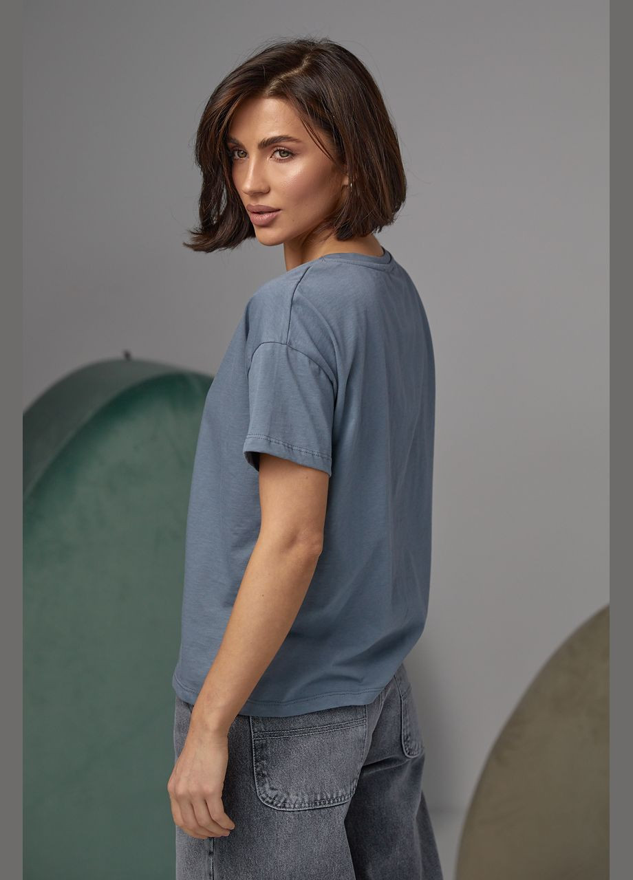 Сіра жіноча футболка прикрашена серцем з бісеру та страз PEPPER MINT