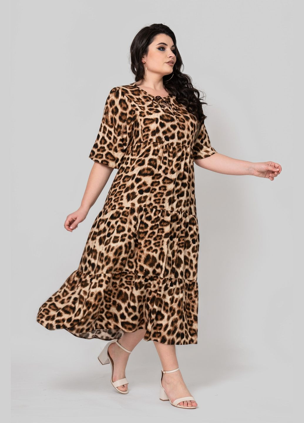 Коричневое повседневный женское платье прямого силуэта с горловиной-капелькой с завязкой на шнурок all posa (ap102345p) A'll Posa