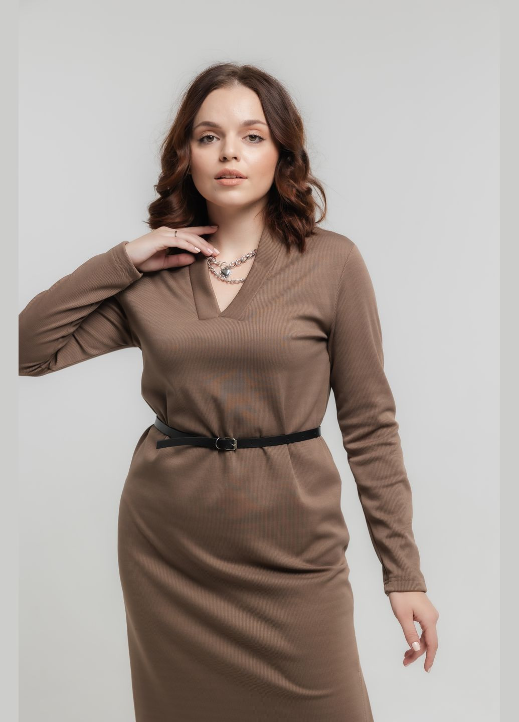 Темно-бежева ділова, повсякденний, кежуал тепла сукня на флісі футляр No Brand однотонна