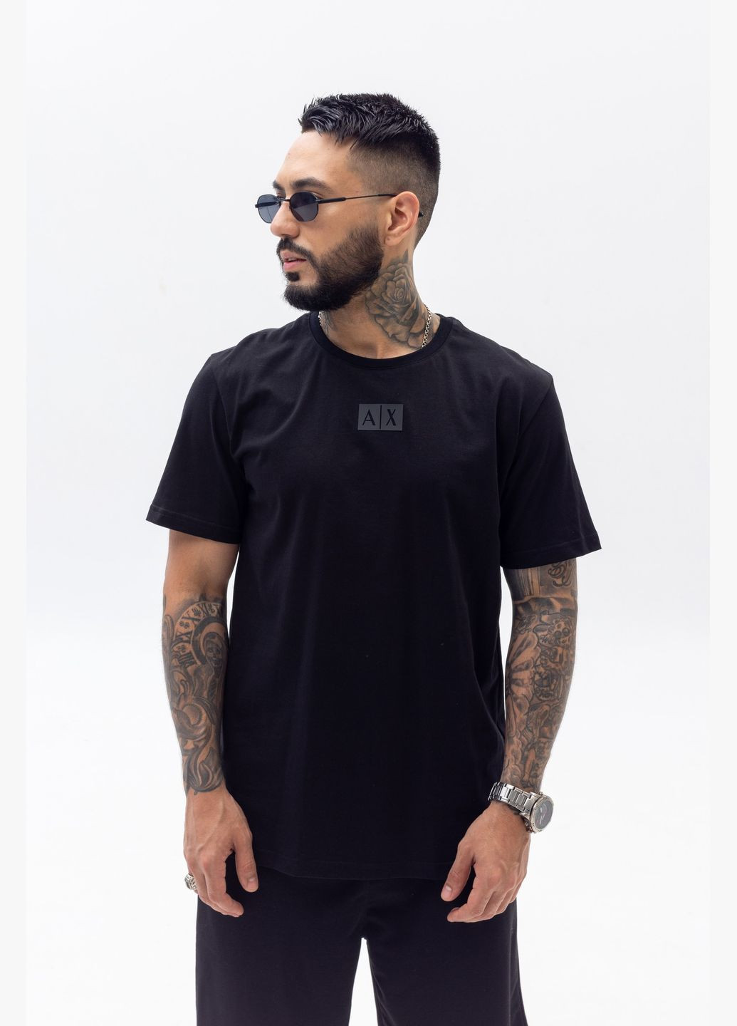 Черная базовая футболка с лого a x с коротким рукавом Vakko