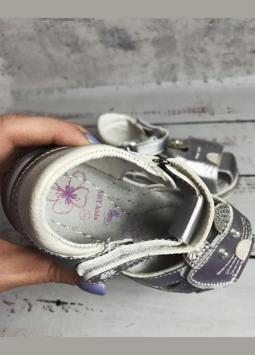 Серебряные босоножки детские для девочек ввт.kids серый (032) BBT с ушками, со стразами