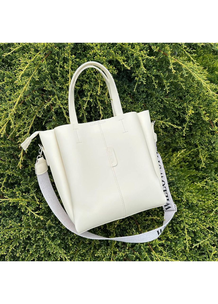 Жіноча сумка на плече еко-шкіра сірого кольору класична з брелоком ProDobro (363136262)