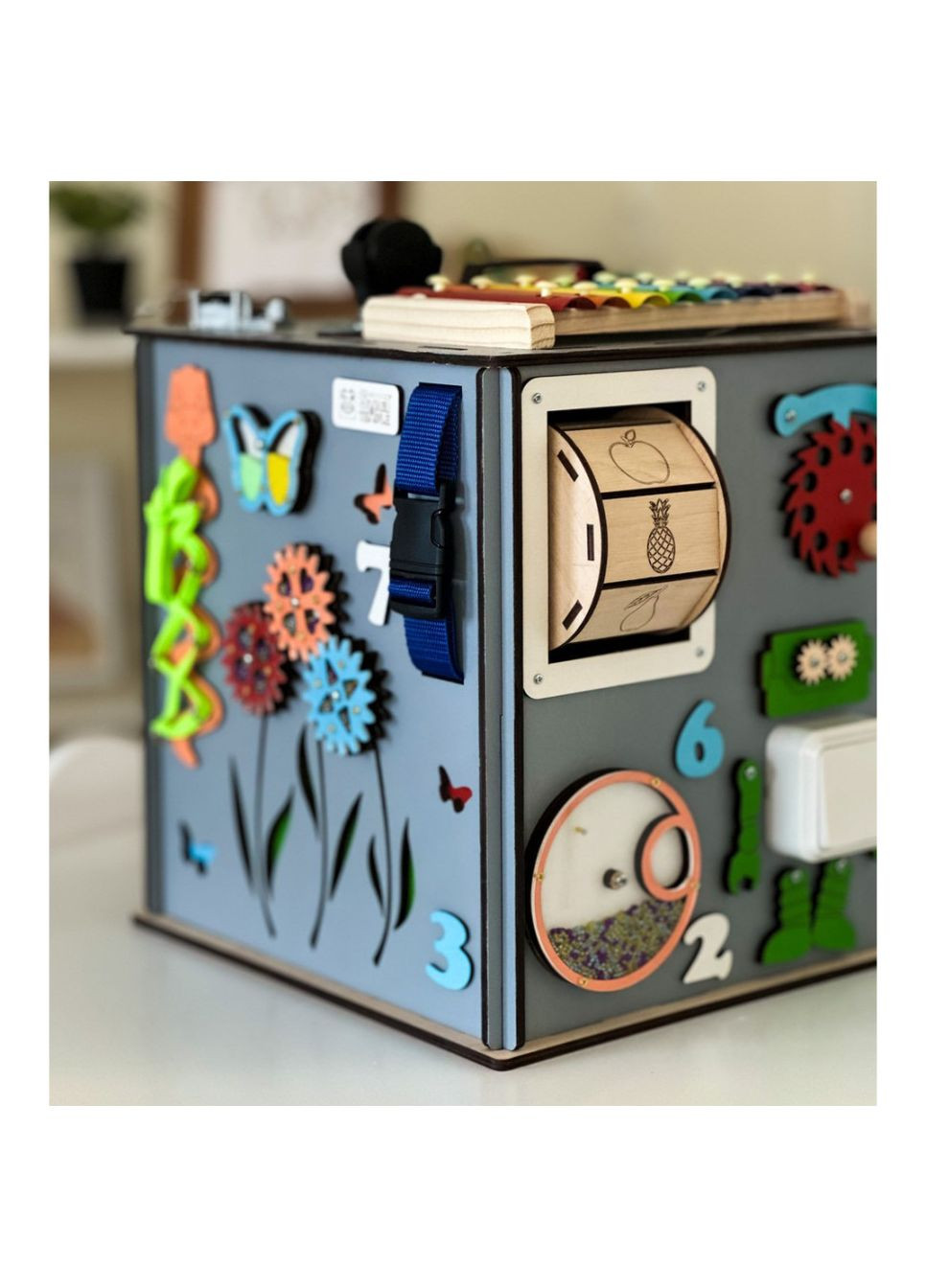 Розвиваюча іграшка Бізікуб TG3461117500, 30х30х30 см Сірий Temple Group (315761699)