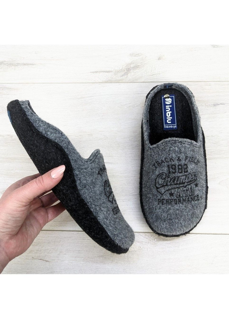 Серые тапочки мужские фетровые для паркета Inblu
