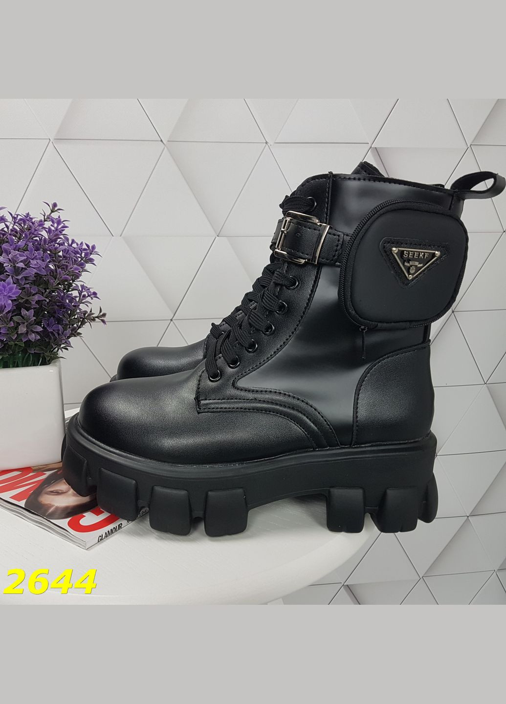 ботинки деми черные на тракторной высокой платформе подошве с сумочкой (23 см) sp-2644 No Brand