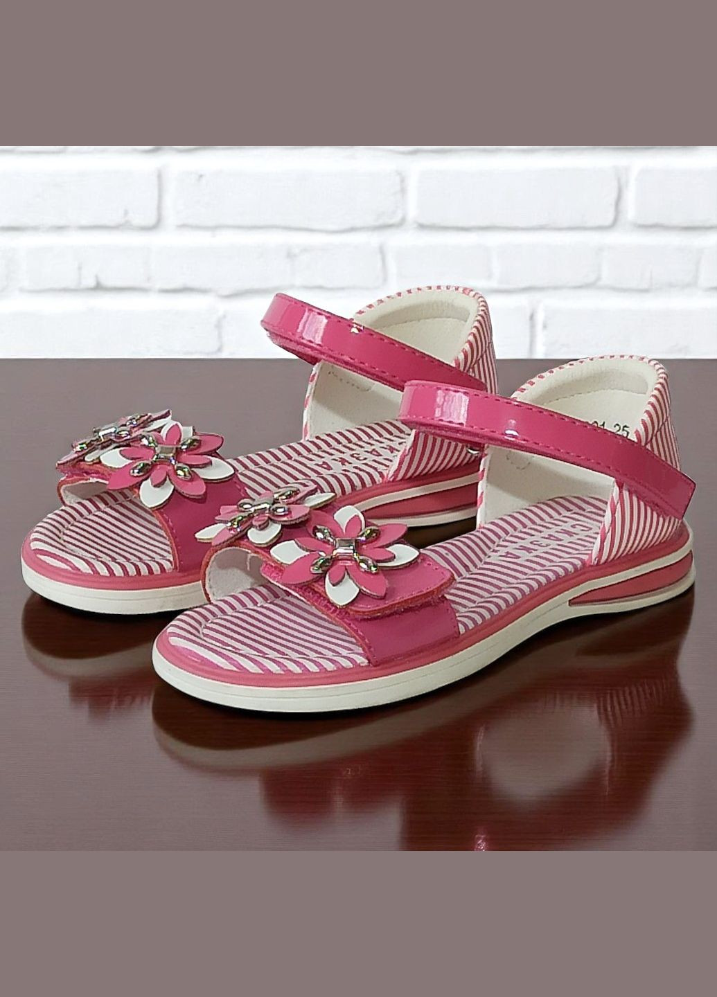 Ортопедичні відкриті босоніжки для дівчинки сандалії на липучках Сказка (331899553)