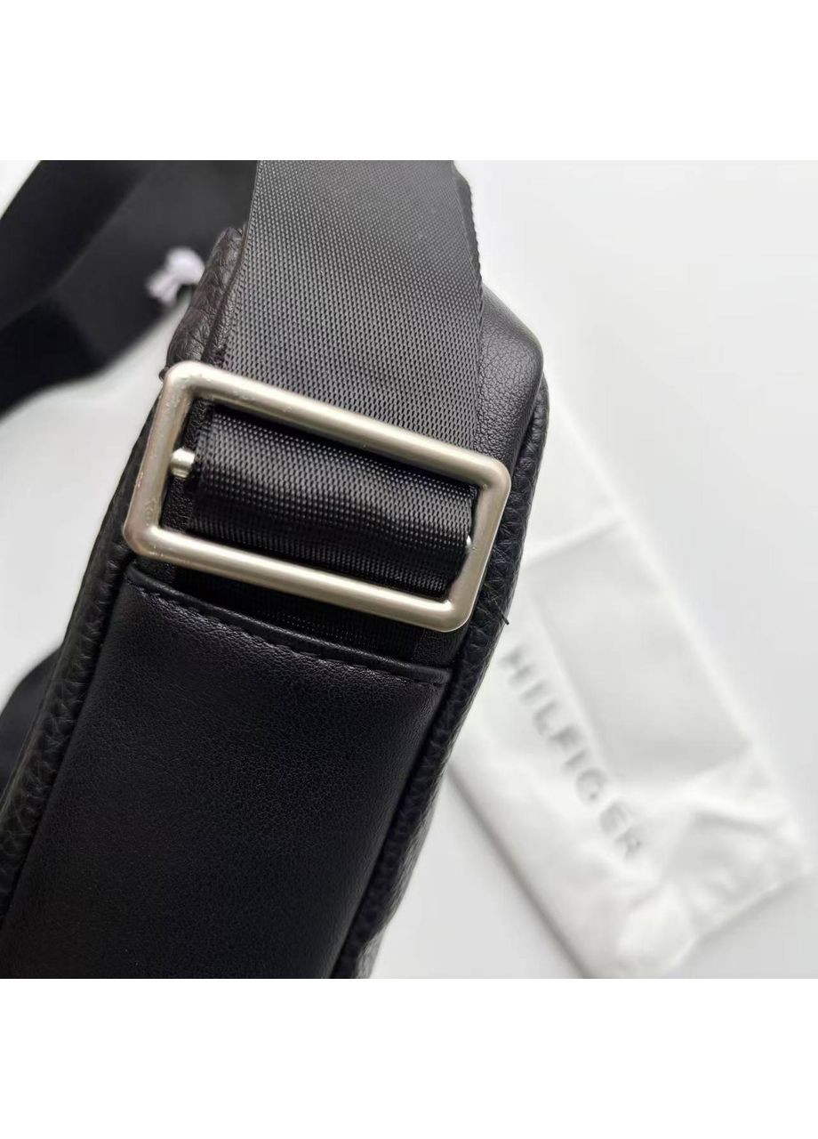 Барсетка шкіряна / Чоловіча нагрудна Сумка Томмі / месенджер Томі Хілфігер No Brand (361668703)