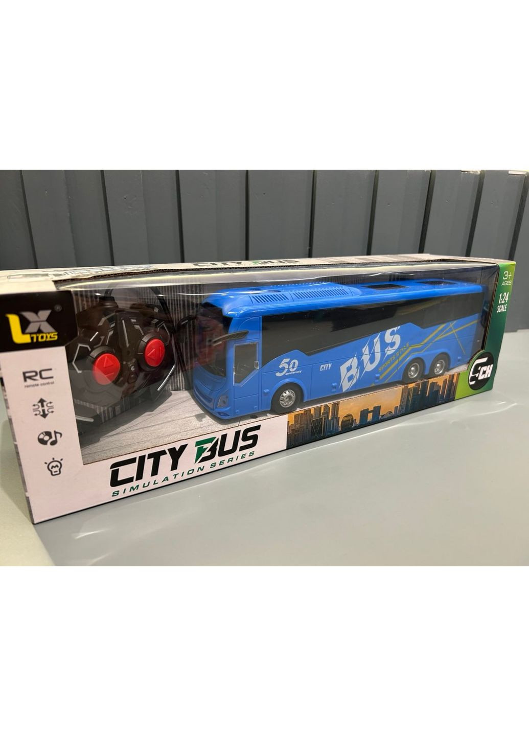 Автобус на радиоуправлении звук резиновые колеса 30 см 1:24 ( 197-3-4) No Brand (369154139)