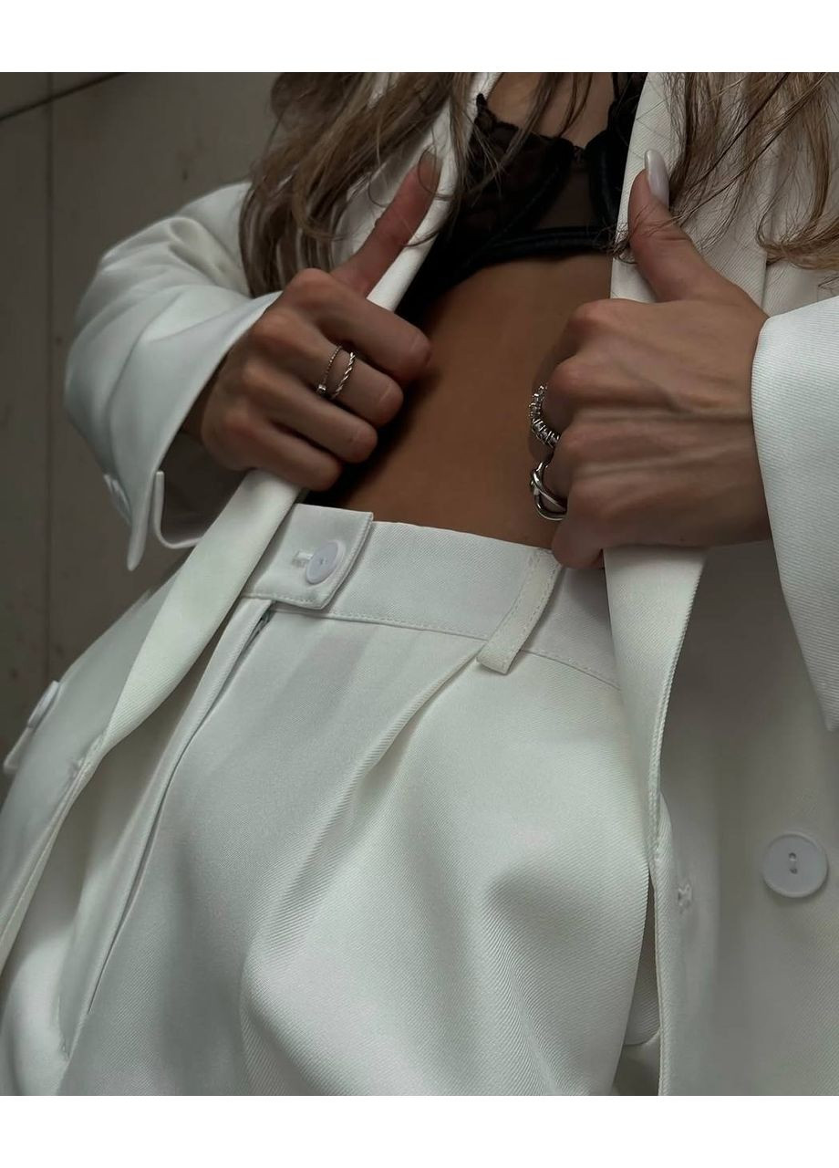 Классический женский костюм Avanti (361855360)