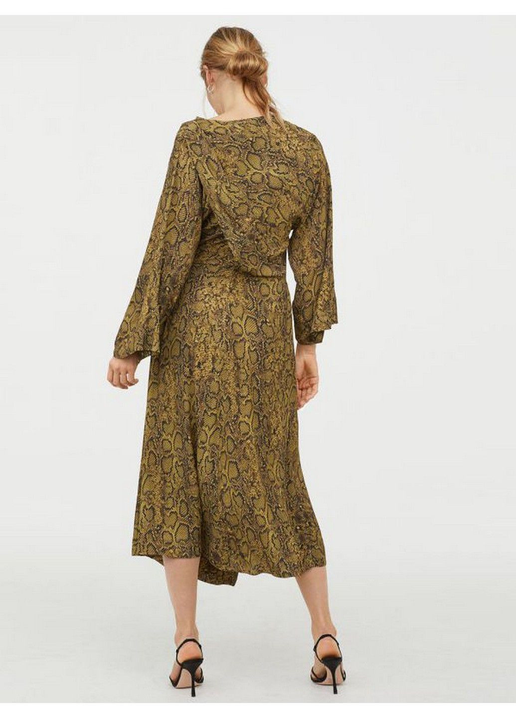 Желтое кэжуал платье H&M с орнаментом