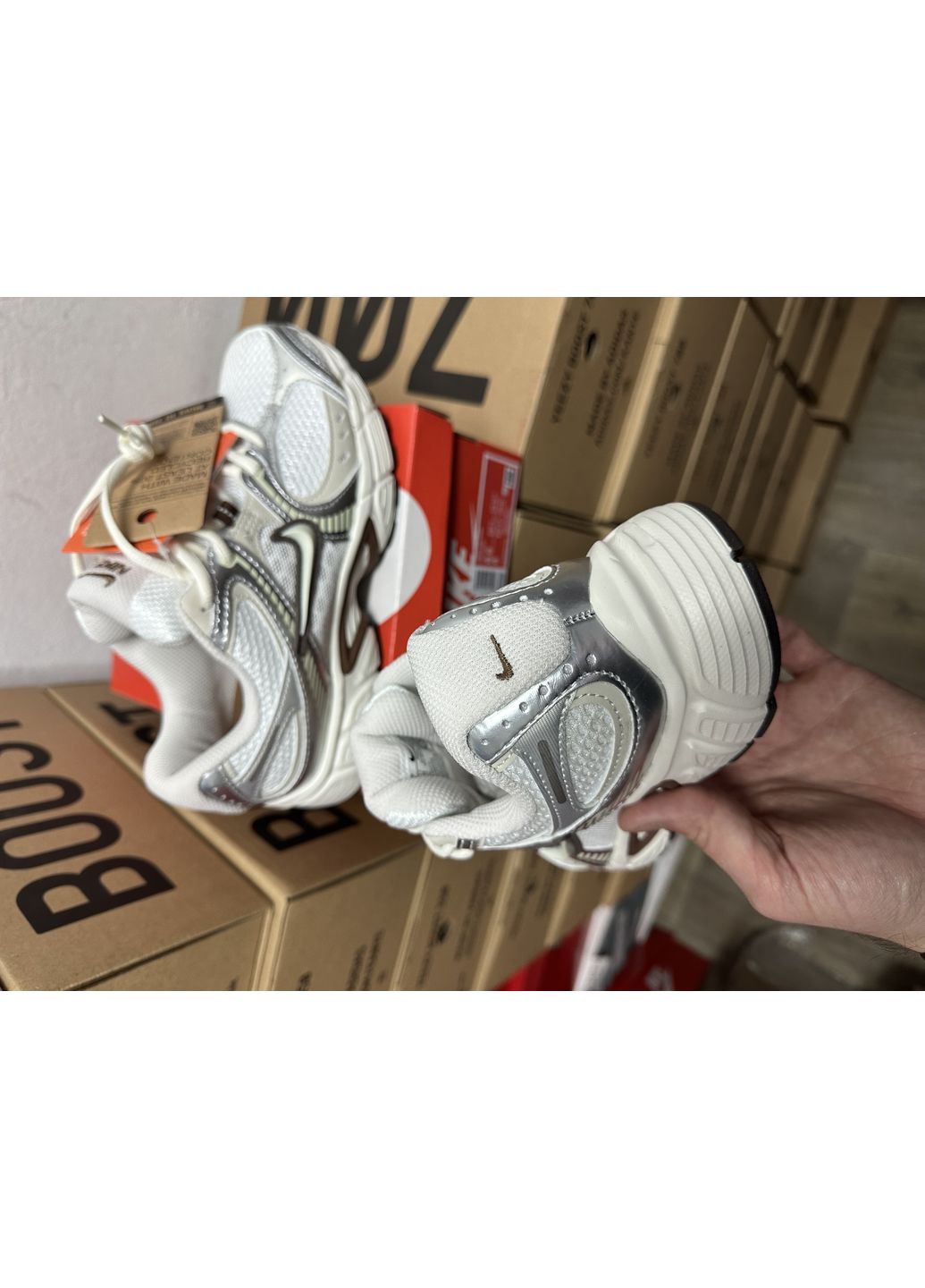 Коричневые демисезонные кроссовки мужские nike v5 rnr orewood brown найк в5 коричневые No Brand