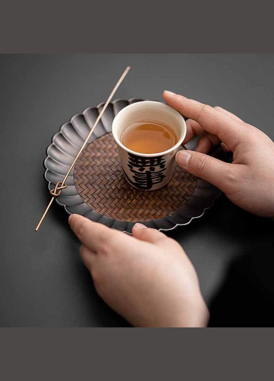 Пиала Пустота, Ясеневая Глазурь, ручная каллиграфия, 80 мл No Brand (305137061)