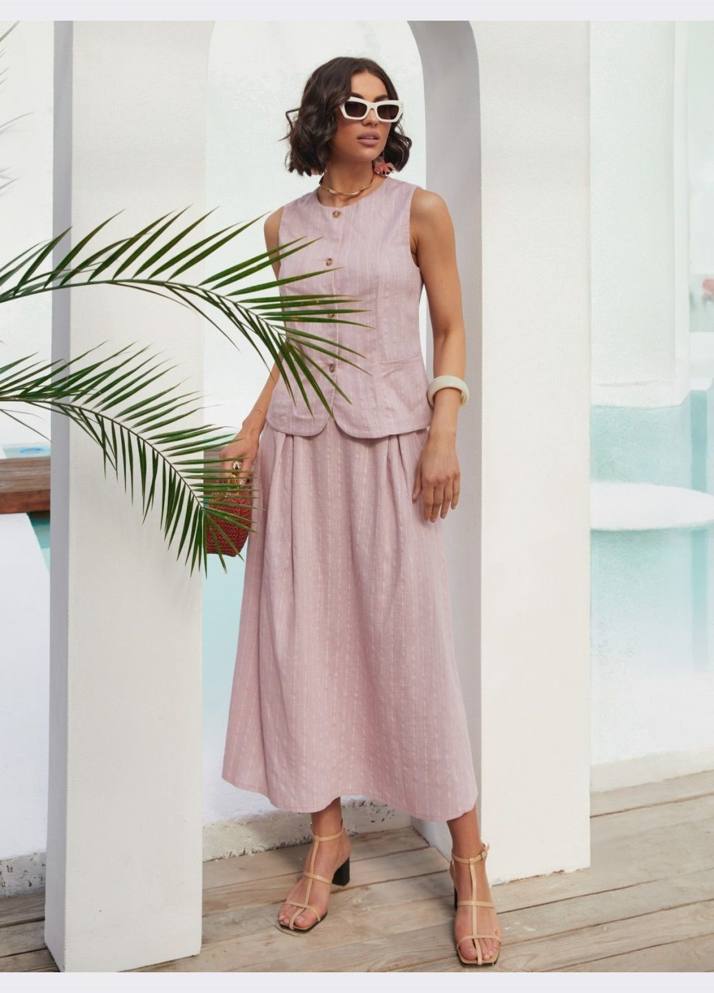 розовый костюм с юбкой и жилетом Dressa (331871090)