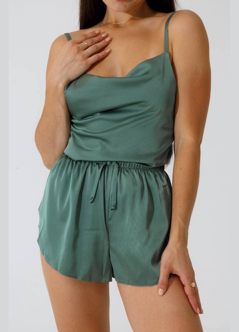 Оливковая (хаки) шорты+майка+халат из итальянского шелка, хаки, короткая на бретельках майка + шорты Shine