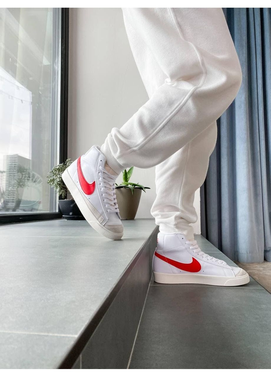 КРОСІВКИ ЖІНОЧІ NIKE BLAZER LOW 77 VINTAGE 2 RED SWOOSH НАЙК БЛЕЙЗЕР No Brand бежеві демісезони (368861850)
