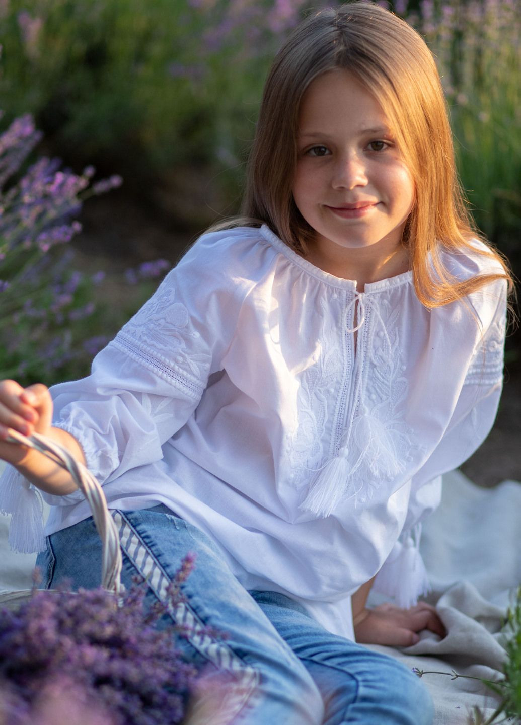 Біла вишиванка для дівчаток Едельвіка візерунок квітковий (349729486)