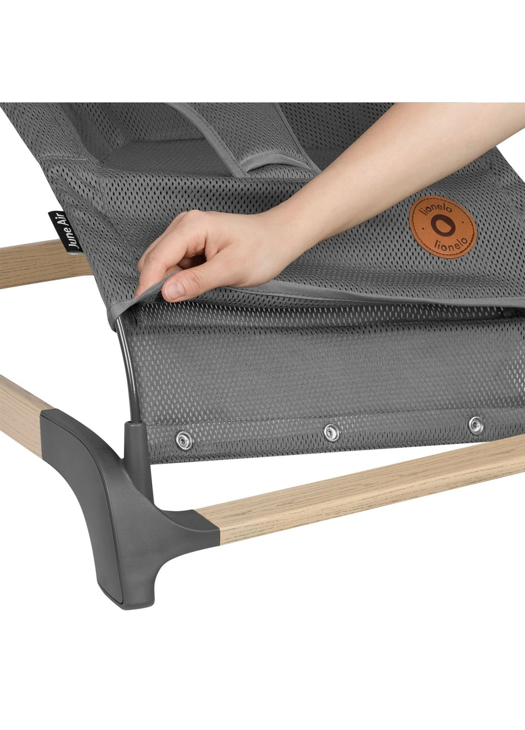 Дитячий шезлонг JUNE AIR GREY GRAPHITE Lionelo (336383152)