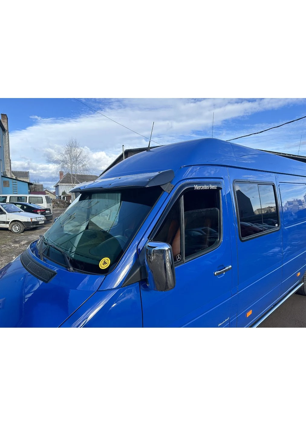 Козирьок на лобове скло (чорний глянець, 5мм) для LT 1995-2006 рр Volkswagen LT28 (389424618)